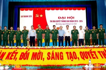 Các đại biểu dự Đại hội thi đua quyết thắng giai đoạn 2019-2024 của Sư đoàn 325, Quân đoàn 12. (Ảnh: Ngô Thức)