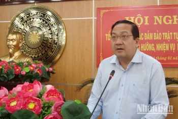 Phó Chủ tịch Ủy ban nhân dân tỉnh Long An Nguyễn Minh Lâm phát biểu tại hội nghị.