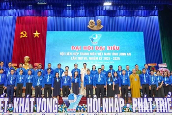 41 Ủy viên Ủy ban Hội Liên hiệp Thanh niên Việt Nam tỉnh khóa VII, nhiệm kỳ 2024-2029 ra mắt Đại hội. 