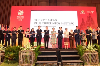 Các trưởng đoàn ASEAN+3 tại Hội nghị (Ảnh: Tổng cục Du lịch)