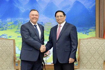 Thủ tướng Phạm Minh Chính tiếp ông Ivan Petrov, Chủ tịch Liên đoàn các Hiệp hội Giao nhận vận tải quốc tế (FIATA).