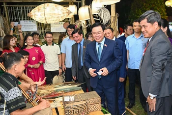 [Ảnh] Khai mạc Festival bảo tồn và phát triển Làng nghề Việt Nam 2023 