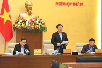 Chủ tịch Quốc hội Vương Đình Huệ phát biểu khai mạc phiên họp thứ 31. (Ảnh: DUY LINH)