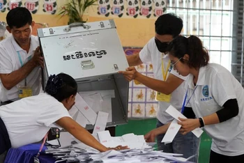 Bầu cử Quốc hội Campuchia được đánh giá là tự do và minh bạch 