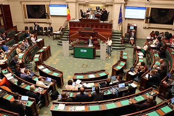 Hạ viện Bỉ thông qua Nghị quyết hỗ trợ nạn nhân chất độc da cam Việt Nam 