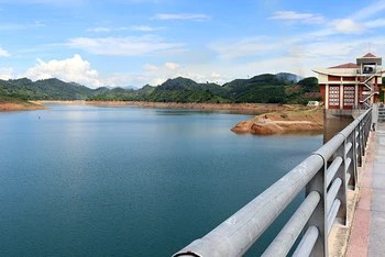 Các hồ chứa thủy lợi, thủy điện lớn ở Quảng Ngãi cần được vận hành linh hoạt, điều tiết nước hợp lý để phòng chống hạn hán cho vùng hạ du.