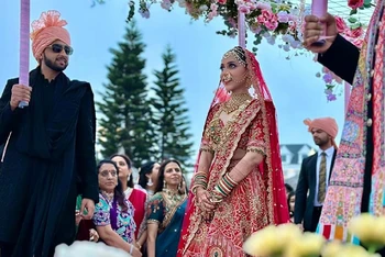 Đám cưới của một cặp đôi Ấn Độ tại Vinpearl Resort & Spa Hạ Long (Quảng Ninh).
