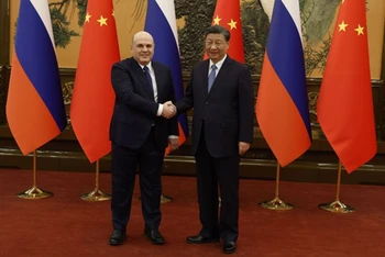 Thủ tướng Nga Mikhail Mishustin hội kiến Chủ tịch Trung Quốc Tập Cận Bình. (Ảnh: GOVERNMENT.RU)