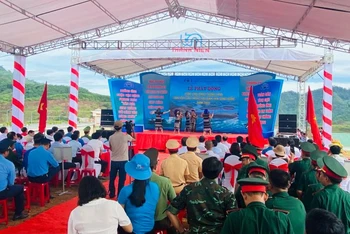 Lễ phát động “Văn hóa giao thông với bình yên sông nước” tỉnh Quảng Ngãi năm 2022.