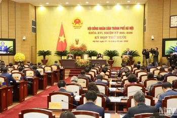 Kỳ họp thứ 10 Hội đồng nhân dân thành phố Hà Nội. (Ảnh: Duy Linh)