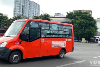Xe buýt liền kề 2 tỉnh Thành phố Hồ Chí Minh và Đồng Nai giúp người dân có thêm sự lựa chọn phương tiện đi lại.