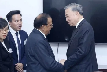 Chủ tịch nước Tô Lâm tiếp Cố vấn An ninh Quốc gia của Thủ tướng Ấn Độ Ajit Doval. (Ảnh: TTXVN)