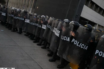 Cảnh sát Peru. (Ảnh: AFP/TTXVN)