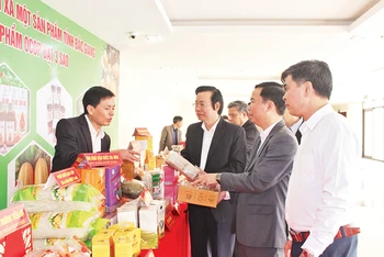 Trưng bày, giới thiệu sản phẩm OCOP của Bắc Giang tại Hội nghị Sở hữu trí tuệ toàn quốc.