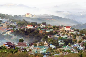 Sắc màu nông thôn mới ở xã vùng đồng bào dân tộc thiểu số Đạ Sar, huyện Lạc Dương, tỉnh Lâm Đồng.