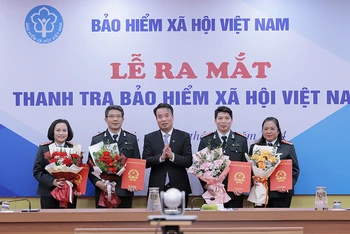 Lễ ra mắt Thanh tra Bảo hiểm xã hội Việt Nam. (Ảnh TÂM TRUNG)