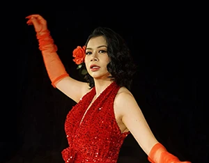 Nghệ sĩ Ngô Hương Diệp biểu diễn trong vở nhạc kịch “Carmen” của Nhà hát Nhạc vũ kịch Việt Nam. (Ảnh NH)