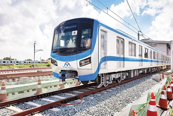 Tuyến Metro số 1 Bến Thành-Suối Tiên đang vận hành thử nghiệm 100% công suất để đưa vào khai thác thương mại.