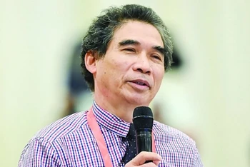 Phó Giáo sư, Tiến sĩ Nguyễn Thường Lạng.