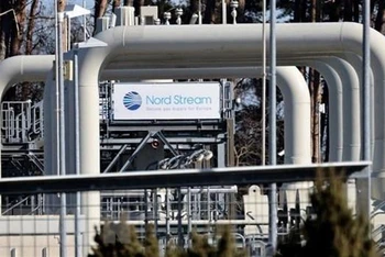 Đường ống dẫn khí đốt Dòng chảy phương Bắc 1 (Nord Stream 1) tại Lubmin, Đức. Ảnh: Reuters/TTXVN
