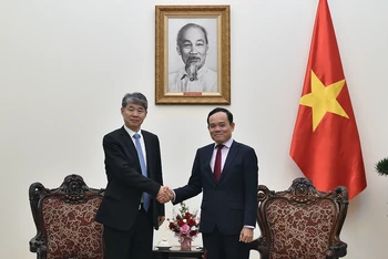 Phó Thủ tướng Trần Lưu Quang tiếp Phó Tổng Giám đốc Cơ quan Năng lượng nguyên tử Quốc tế (IAEA) Hua Liu đang có chuyến thăm Việt Nam - Ảnh: VGP