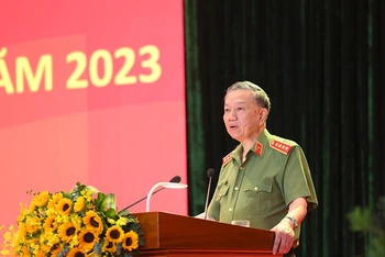Bộ trưởng Tô Lâm phát biểu bế mạc Hội nghị. (Ảnh: Bộ Công an)