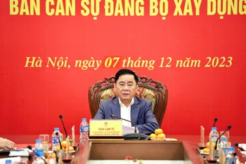 Đồng chí Trần Cẩm Tú phát biểu tại Hội nghị. (Ảnh: baoxaydung.vn) 