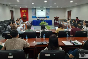 Quang cảnh Hội thảo khoa học “Tác động của đại dịch Covid-19 đến một số lĩnh vực xã hội ở Việt Nam”.