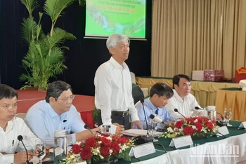 Đồng chí Võ Văn Hoan, Phó Chủ tịch Ủy ban nhân dân Thành phố Hồ Chí Minh phát biểu tại hội nghị.