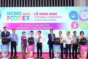 Nghi thức khai mạc Triển lãm Quốc tế ngành Lương thực thực phẩm Thành phố Hồ Chí Minh 2024.