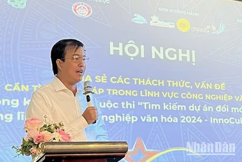 Đại biểu phát biểu tại hội nghị.