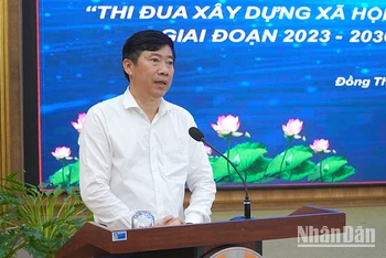 Chủ tịch Ủy ban nhân dân tỉnh Đồng Tháp Phạm Thiện Nghĩa phát động phong trào thi đua.
