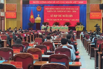 Hội đồng nhân Dân tỉnh Gia Lai Khóa 12 nhiệm kỳ (2021-2026) đã thông qua Nghị quyết hỗ trợ đóng bảo hiểm y tế đối với 4 đối tượng khó khăn từ năm 2024 đến năm 2026.