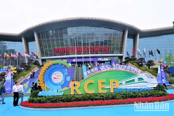 Hội chợ triển lãm kinh tế-thương mại RCEP tại tỉnh Hồ Nam, Trung Quốc. (Ảnh: HỮU HƯNG)
