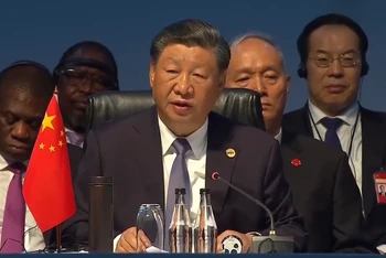 Chủ tịch Trung Quốc Tập Cận Bình phát biểu tại cuộc đối thoại. (Ảnh cắt từ clip của CCTV)