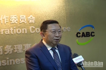 Ông Hứa Ninh Ninh, Giám đốc điều hành Hội đồng Kinh doanh Trung Quốc-ASEAN, Chủ tịch Ủy ban Hợp tác công nghiệp RCEP.