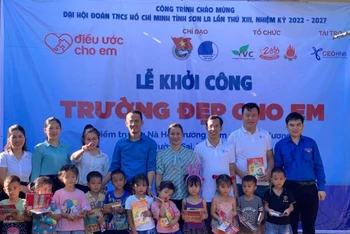 Khởi công xây dựng điểm Trường Mầm non bản Nà Hò, Trường Mầm non Biên Cương xã Mường Sai, huyện Sông Mã.
