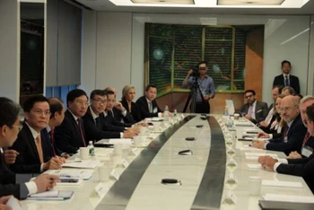 Phó Thủ tướng Thường trực Chính phủ Phạm Bình Minh dự Tọa đàm với các Hiệp hội doanh nghiệp Hoa Kỳ. (Ảnh: TTXVN)