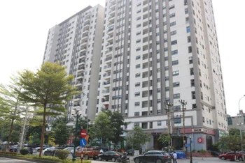 Dự án nhà ở xã hội Hoàng Gia tại thành phố Bắc Ninh. Dự án nhà ở xã hội này do Công ty TNHH Hoàng Gia đầu tư xây dựng, gồm 2 tòa nhà 19 tầng với tổng số 540 căn hộ.