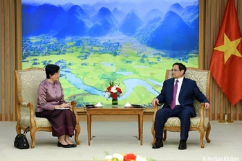 Thủ tướng Phạm Minh Chính tiếp bà Chea Kimtha, Đại sứ Vương quốc Campuchia tại Việt Nam.