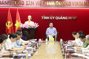 Ban Thường vụ Tỉnh ủy Quảng Ninh họp xem xét, thi hành kỷ luật đối với cán bộ, đảng viên vi phạm.