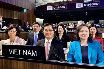 Thứ trưởng Ngoại giao Hà Kim Ngọc, Chủ tịch Ủy ban Quốc gia UNESCO Việt Nam tại Kỳ họp lần thứ 10 Đại hội đồng Công ước 2003 về bảo vệ Di sản Văn hóa Phi vật thể. (Ảnh: TTXVN)