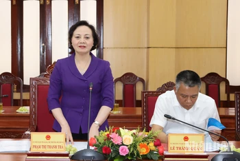 Bộ trưởng Nội vụ Phạm Thị Thanh Trà phát biểu tại buổi làm việc. 