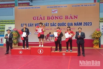 Nguyễn Anh Tú vô địch đơn nam giải bóng bàn các cây vợt xuất sắc quốc gia