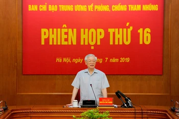 Tổng Bí thư, Chủ tịch nước Nguyễn Phú Trọng phat biểu tại phiên họp thứ 16, Ban Chỉ đạo Trung ương về phòng chống tham nhũng, ngày 26/7/2019. Ảnh: Đăng Khoa