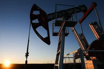 Libya tuyên bố dỡ bỏ lệnh phong tỏa dầu