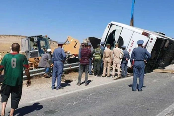 Lật xe khách tại Maroc khiến 23 người thiệt mạng