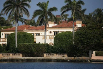 Dinh thự Mar-a-Lago của cựu Tổng thống Donald Trump. (Ảnh: Reuters)