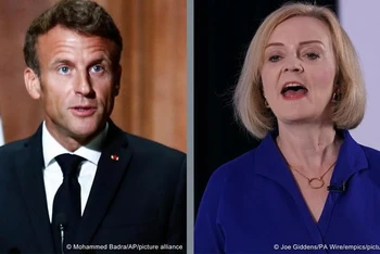 Tổng thống Pháp Emmanuel Macron và tân Thủ tướng Anh Liz Truss. (Ảnh: DW)