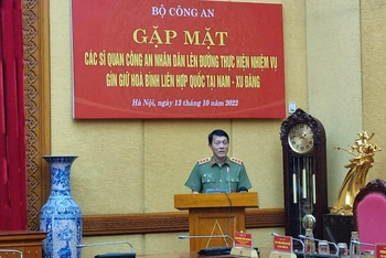 Thượng tướng Lương Tam Quang, Thứ trưởng Công an phát biểu tại buổi gặp mặt.